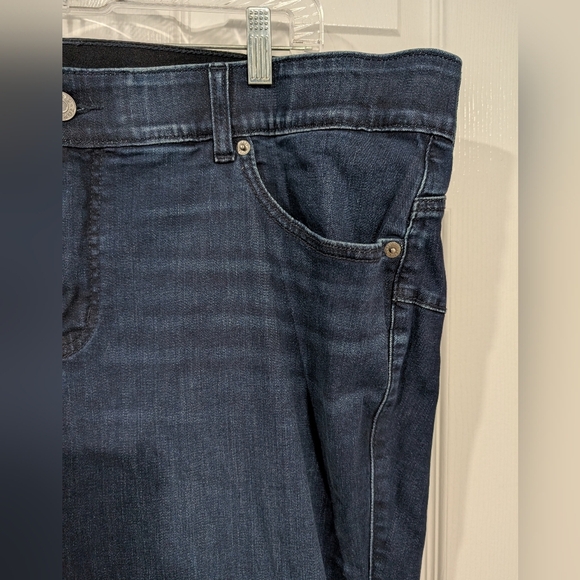 Torrid Dark Wash Bombshell Flare High-Rise Jean in Size 24 S (Short) - Picture 4 of 15